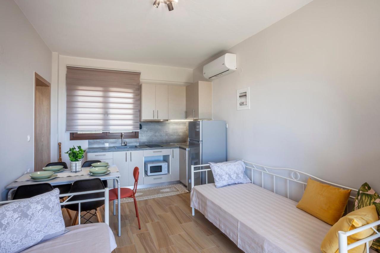 Lucid Dream Apt. |Bozinis Psakoudia Bagian luar foto