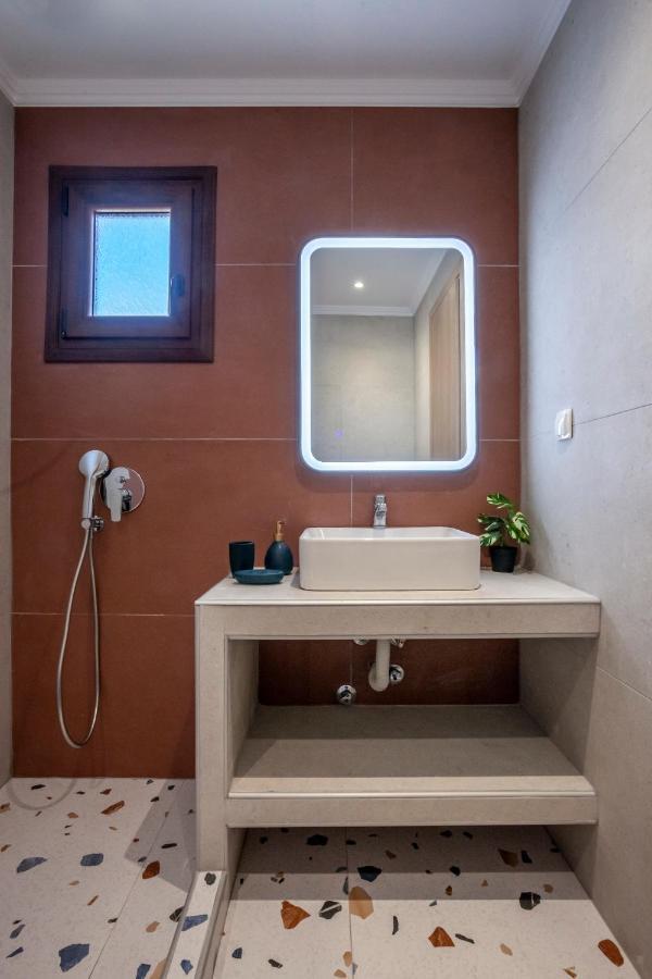 Lucid Dream Apt. |Bozinis Psakoudia Bagian luar foto