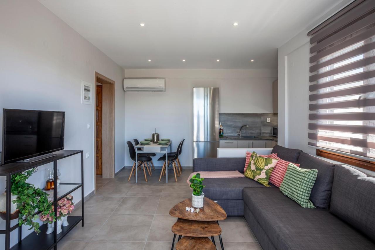 Lucid Dream Apt. |Bozinis Psakoudia Bagian luar foto