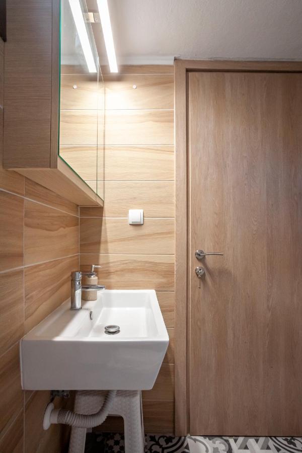 Lucid Dream Apt. |Bozinis Psakoudia Bagian luar foto